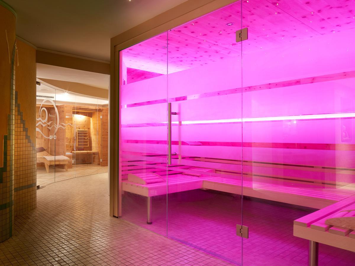 Hotel Tirolerhof - Familotel Zugspitze 에르발트 외부 사진